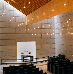 Enghøj Church and Parish Center - foto: Henning Larsen Architects