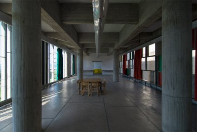 Klášter La Tourette - Jídelna. - foto: Petr Šmídek, 2008