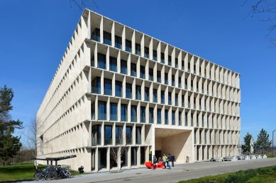 Laboratorní budova ETH e-Science Lab - foto: Petr Šmídek, 2015