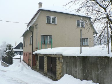 Rodinný dom s nízkokapacitným ubytovaním - Fotografie původního stavu - foto: Arkon ateliér