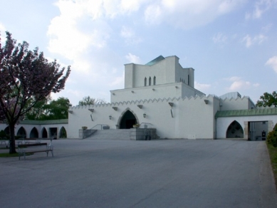 Krematorium, Vídeň - foto: Petr Šmídek, 2005