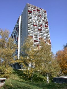 Unité d'Habitation Firmini - foto: Petr Šmídek, 2003
