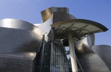 Guggenheimovo muzeum v Bilbau - foto: Ester Havlová