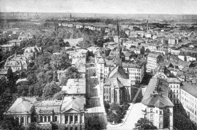 Katolický děkanský kostel sv. Trojice - Fotografie z roku 1910 - západní pohled