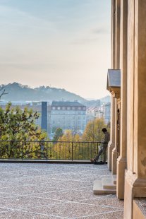 Piazzetta u kaple sv. Kosmy a Damiána v Emauzích - foto: © Benedikt Markel