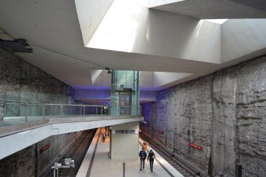 Subway Station Westfriedhof - foto: Petr Šmídek, 2015