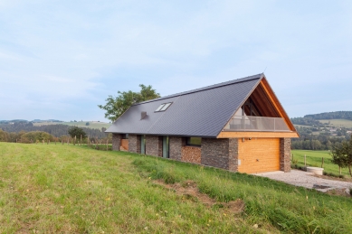 Family house near Zelezny Brod - foto: Tomáš Souček