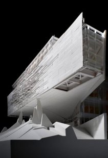Přednášková budova Billa a Melindy Gatesových  - Model - foto: Morphosis Architects