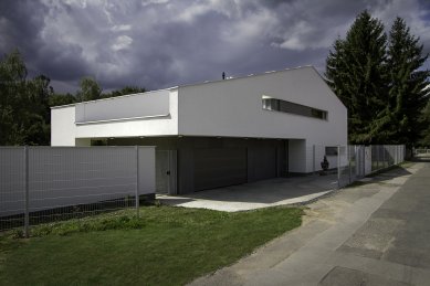 White Villa - foto: Ivan Bárta