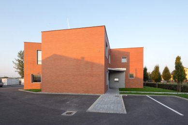 Rapos office building - foto: Libor Stavjaník / Studio TOAST
