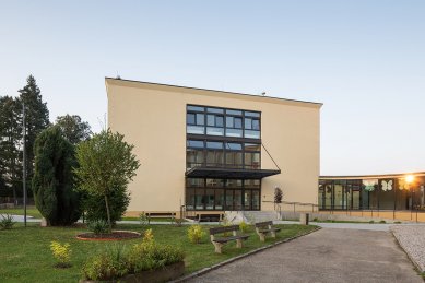 Základní škola v Mukařově - foto: Lukáš Žentel
