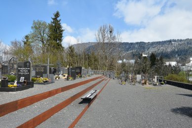 Hřbitov v Krumbachu - foto: Petr Šmídek, 2017