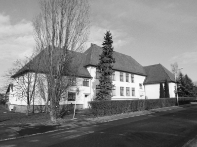 Mateřská škola Holýšov - Stav před rekonstrukcí v roce 2015 - foto: projectstudio8