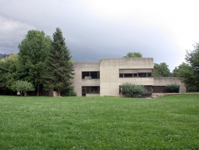 Pedagogická škola Eggenberg - foto: Petr Šmídek, 2006