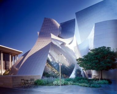 Walt Disney Concert Hall - foto: © Federico Zignani