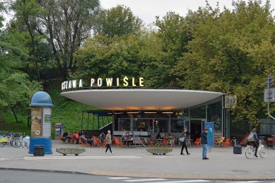 Warszawa Powiśle - revitalization of the lower pavilion of Warsaw’s emblematic train station - foto: Petr Šmídek, 2013