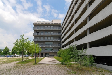 Stavební centrum Riem - foto: Petr Šmídek, 2012