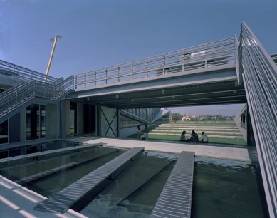 Bridges Center - foto: © archiv buildingstudio