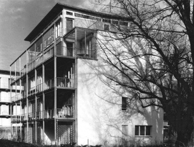 Tři bytové domy na Luzerner Ring - Pohled na jihozápadní fasádu - foto: © Jura Oplatek Architekt SIA