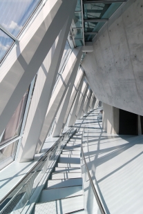 Mercedes Benz Museum - foto: Petr Šmídek, 2011