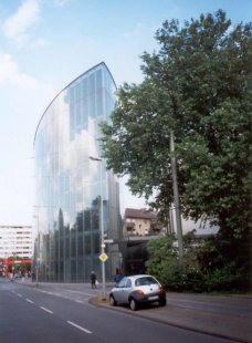 Microelectronic Centre - foto: Jan Kratochvíl, 2000