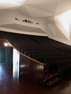 Teatro Municipal de Torrevieja - foto: © archiweb.cz, Petr Šmídek, 2006