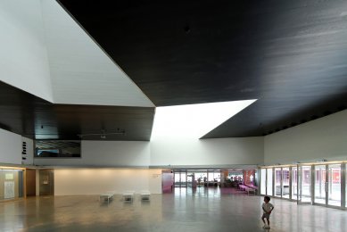 MUSAC - Museo de Arte Contemporáneo de Castilla y León - foto: Petr Šmídek, 2011