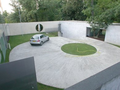 Maison à Bordeaux - foto: © archiweb, 2006