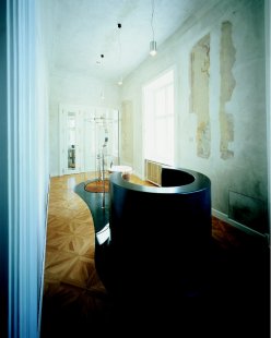 koupelna Hrad - rekonstrukce a interier „salonu s freskou“ - foto: Filip Šlapal
